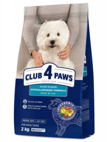 CLUB 4 PAWS PREMIUM dla psów małych ras z jagnięciną 2kg